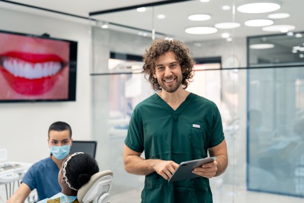 The Local Patient’s Guide To Finding A Dentist Near Me